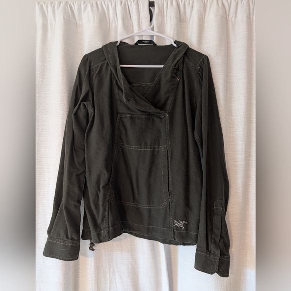 Arc'teryx C'esta Hoodie - Picture 2 of 5